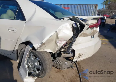 2007 Cadillac Cts Standard z USA, uszkodzony, nr VIN 1G6DP577470102556